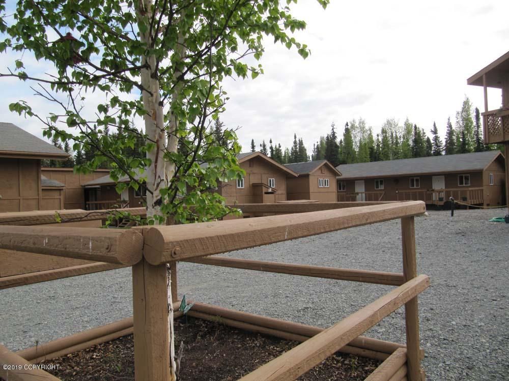 37180 Glacier Blue St, Soldotna, AK 99669